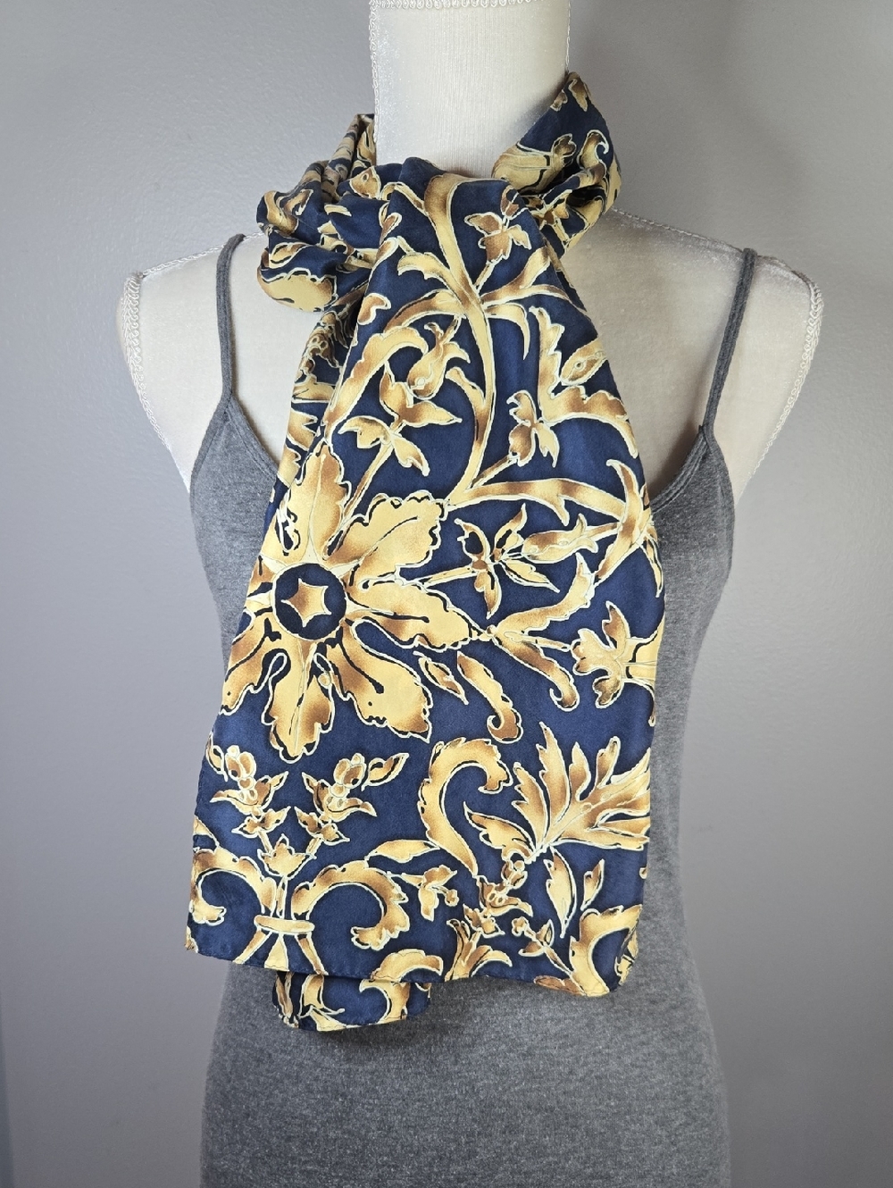 100% Silk Korea Navy & Gold Floral Pattern Rectangular Head Neck Waist Scarf